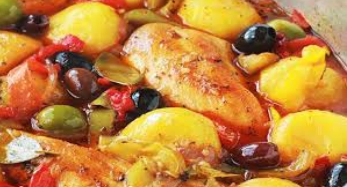 Poulet au poivre et pommes de terre fondantes à la sauce tomate