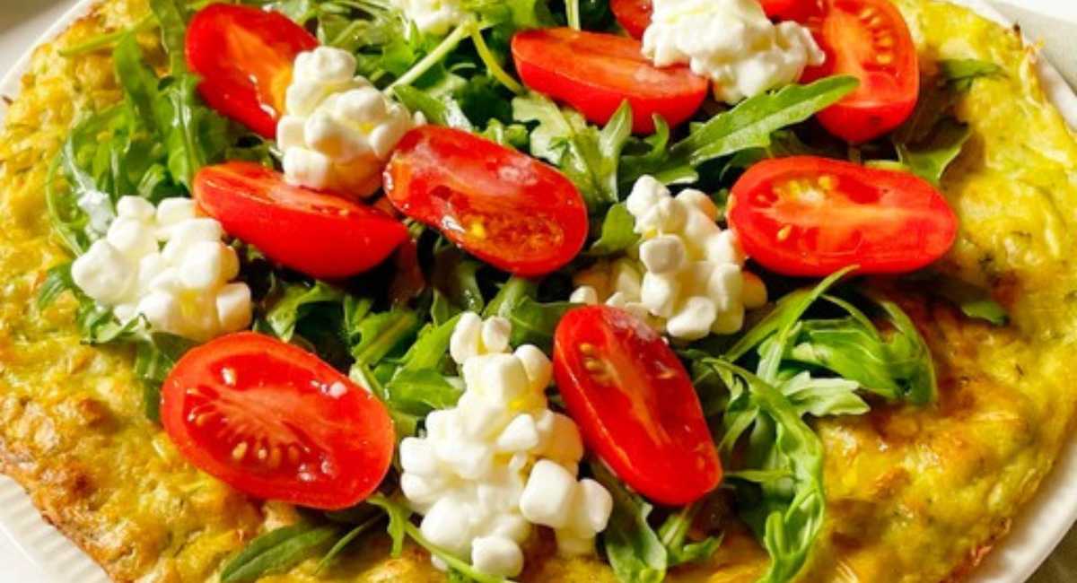 Pizza aux courgettes : la recette de la fausse pizza légère et savoureuse