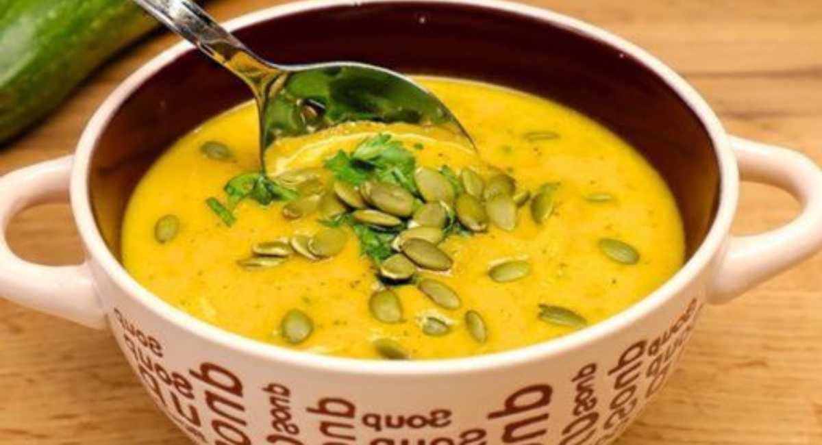 Soupe crémeuse aux courgettes