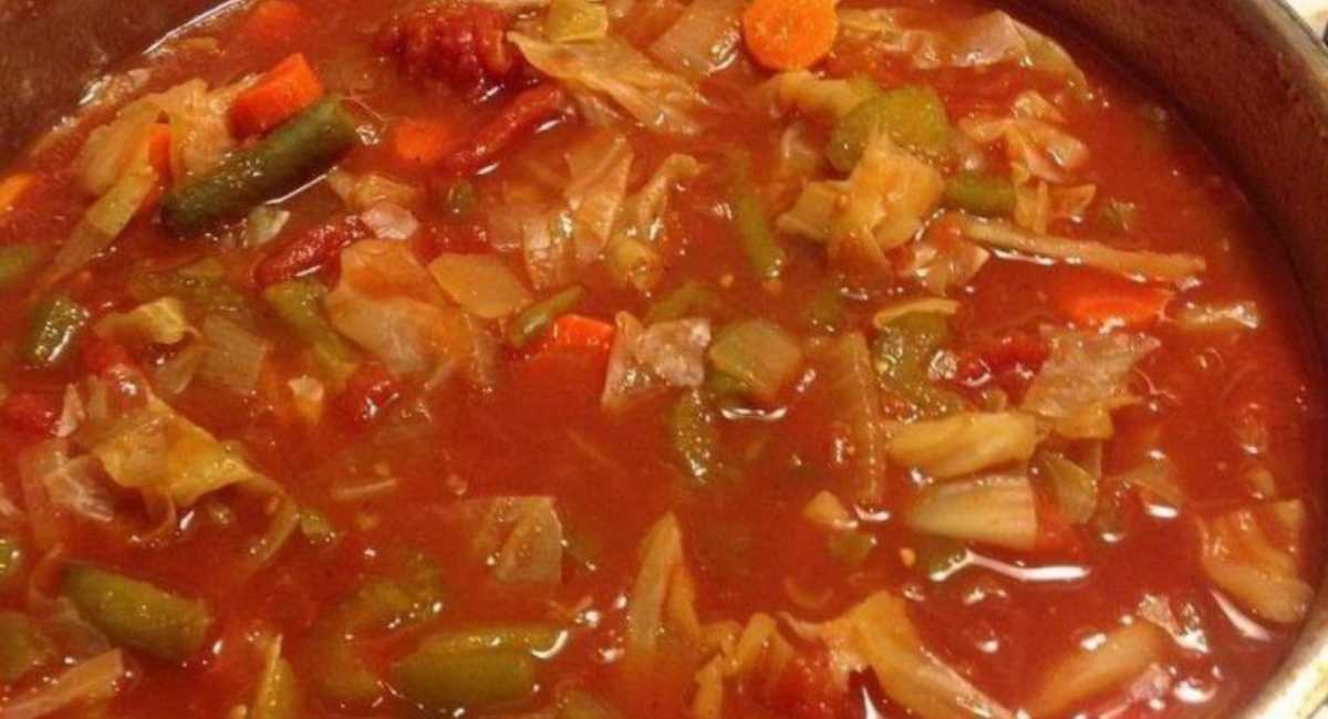 Easy Cabbage Fat-Burning Soup: A Hearty Recipe for Health and Wellness