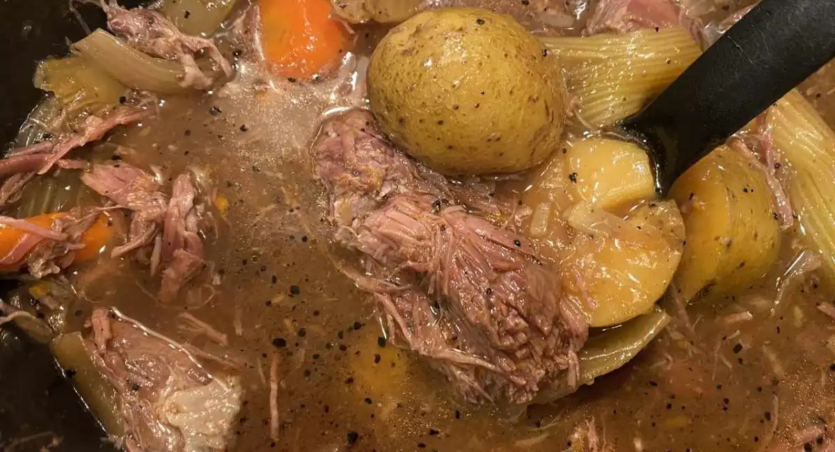 CROCK POT ROAST!