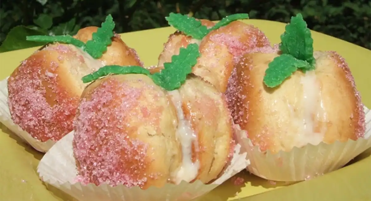 Pêches briochées au crème pâtissière (facile et rapide)