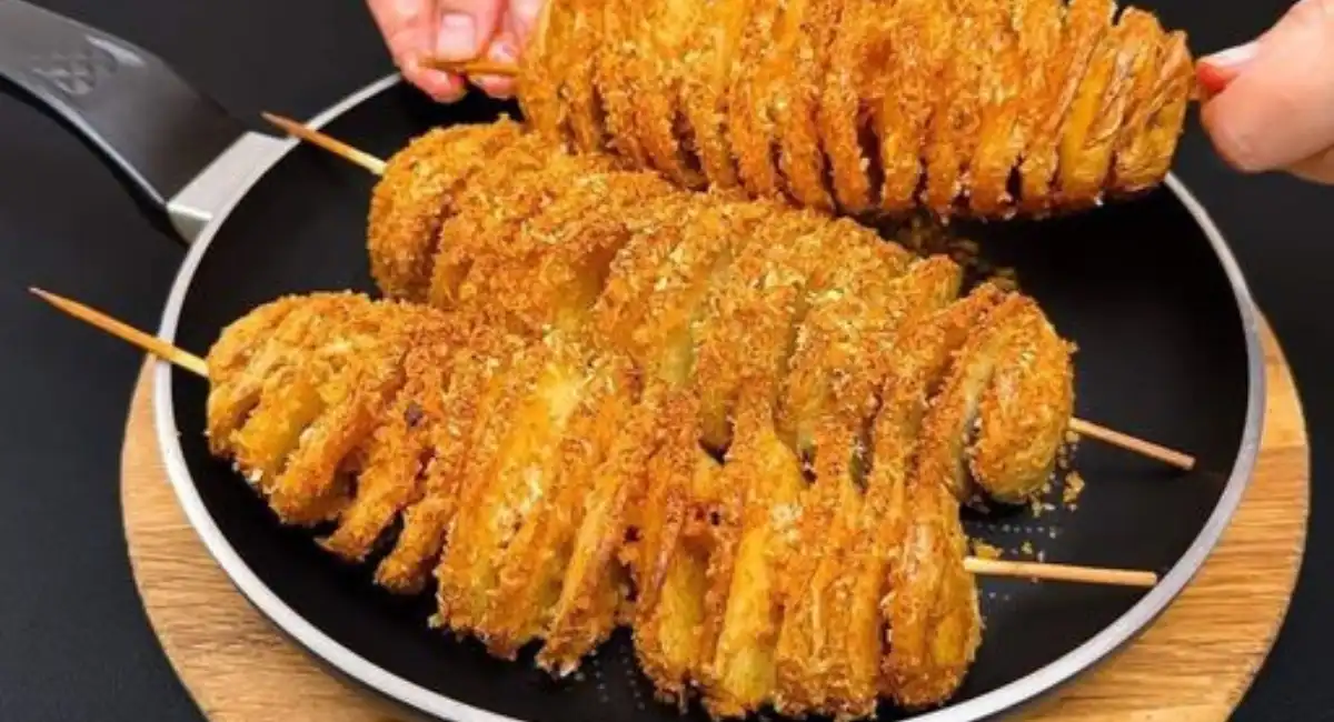 Recette de quartiers de pommes de terre croustillants à l’ail et au parmesan