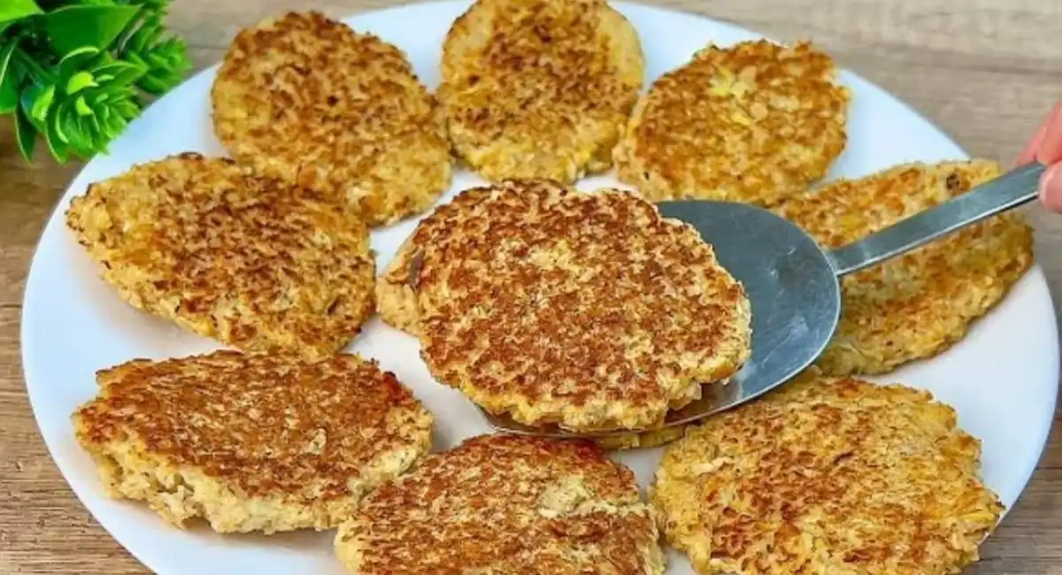 Crêpes à l’avoine, aux pommes et aux bananes sans sucre