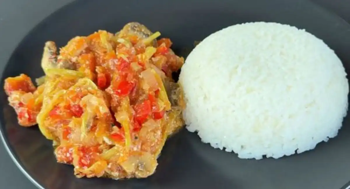 Riz aux courgettes savoureux en quelques minutes : le repas ultime rempli de légumes !