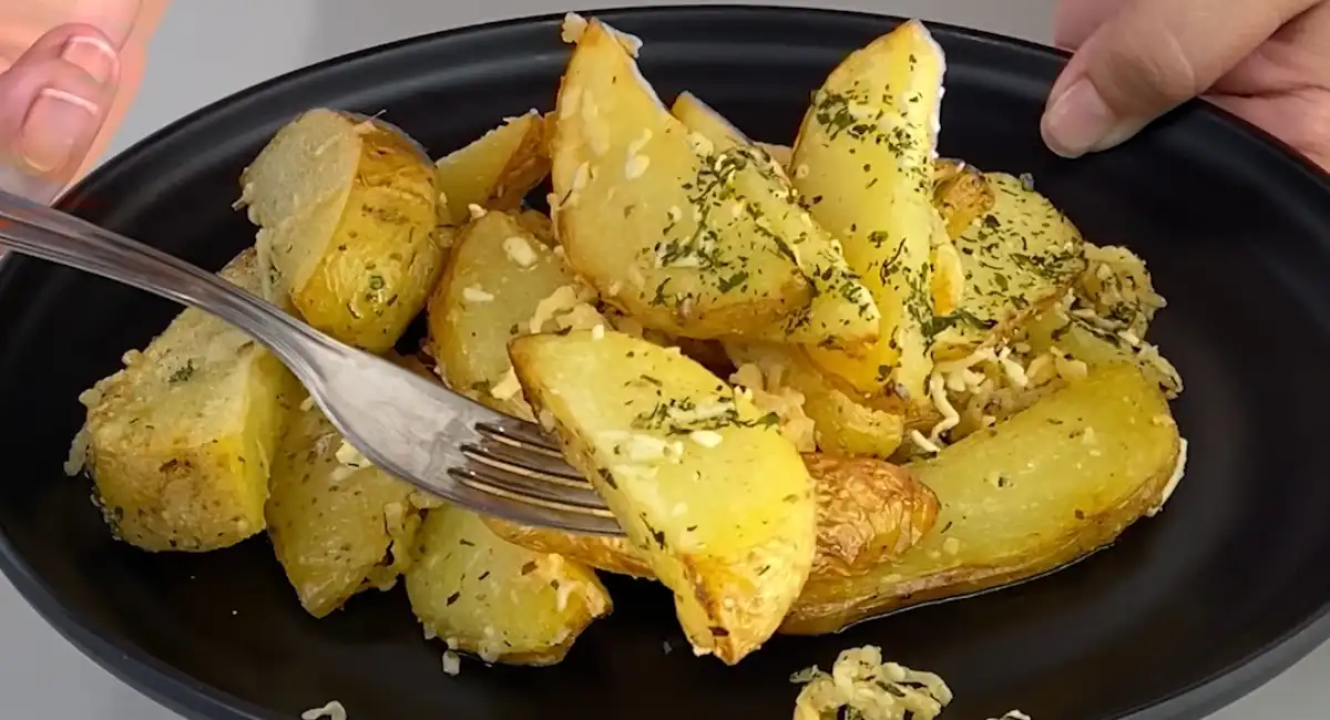 Une des recettes de pommes de terre les plus délicieuses que ma famille adore !