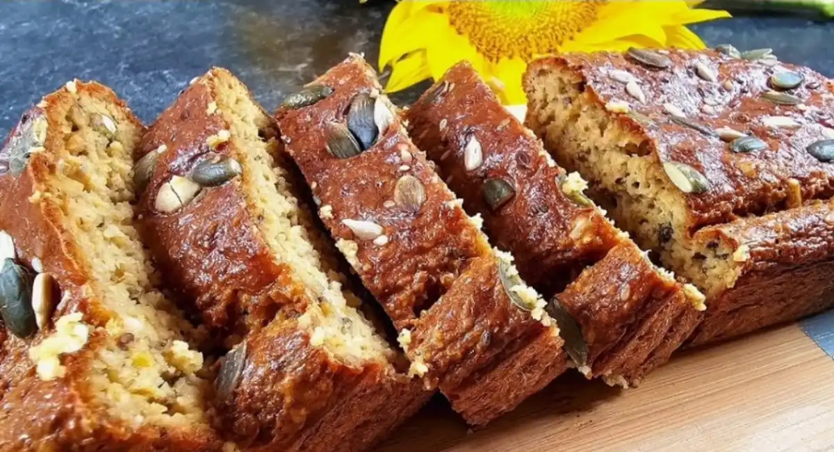 1 taza de avena y 2 manzanas. ¡Hace un año que no como azúcar! ¡Sin azúcar y sin harina!