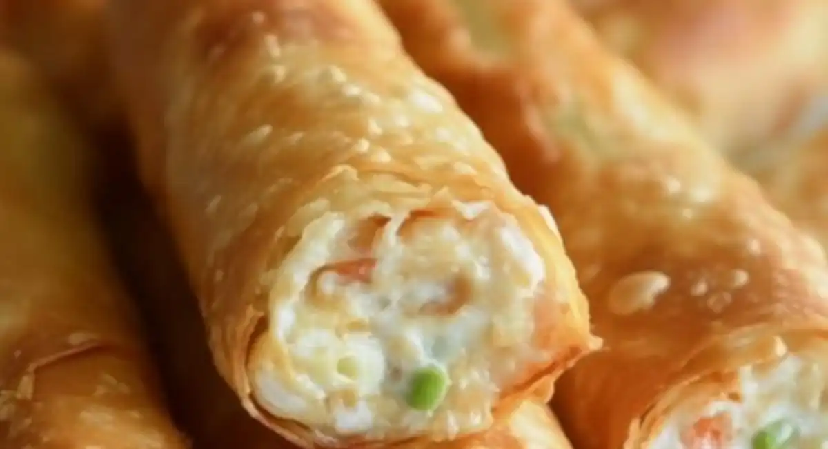 Crab Rangoon Eggrolls