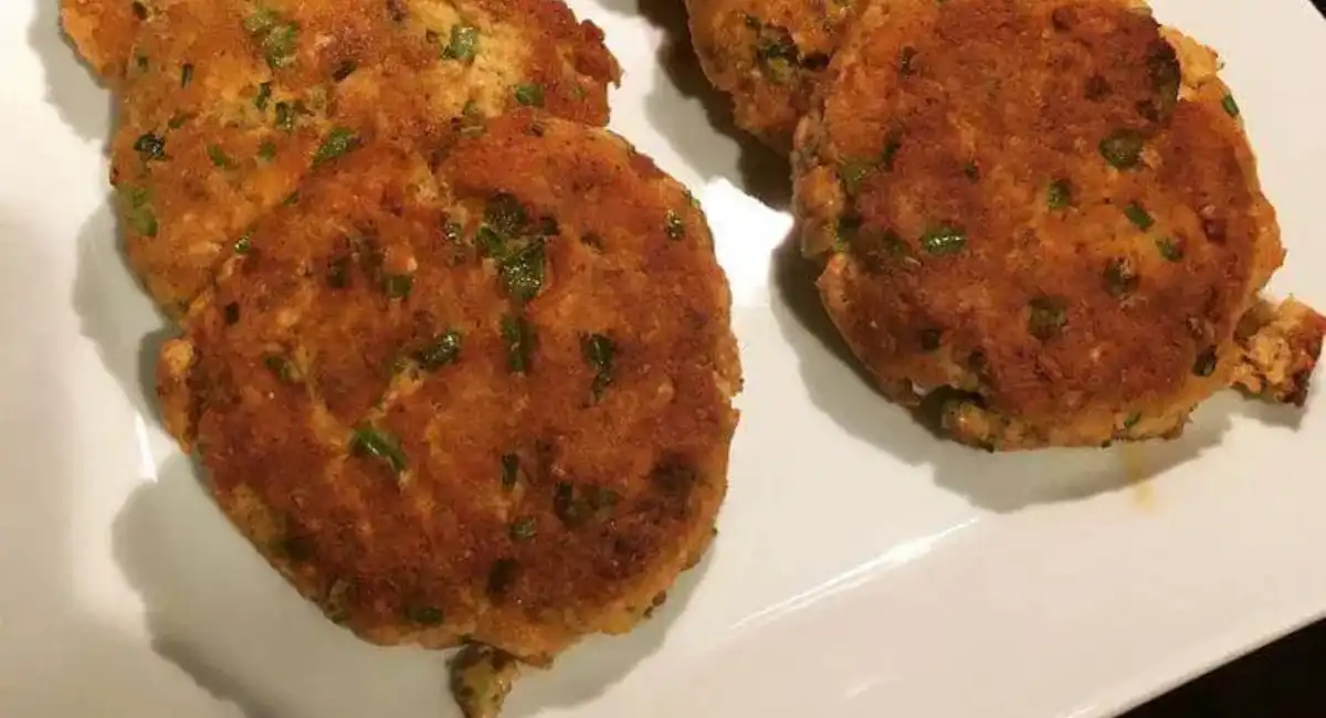SOUTHERN FRIED SALMON PATTIES