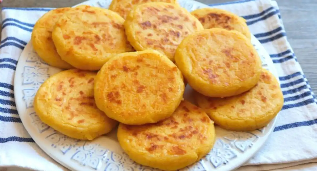 Cómo Hacer Arepas Colombianas Perfectas: ¡La Receta Rápida y Deliciosa que Todos Aman