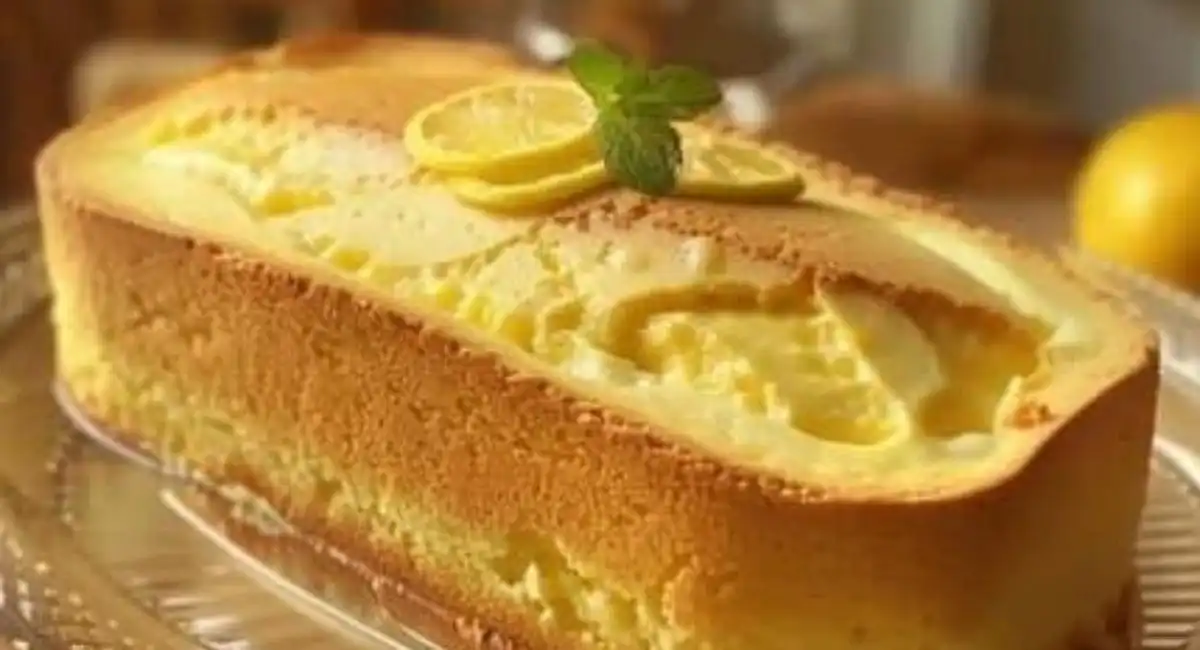 Gâteau au Yaourt et au Citron : Une Douceur Moelleuse et Légère