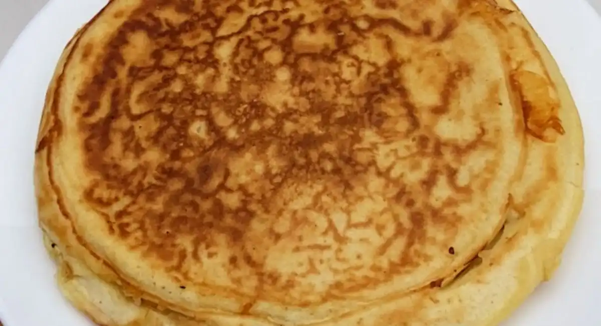 Crêpe à la Poêle avec Mozzarella et Jambon : Rapide, Facile et Délicieux