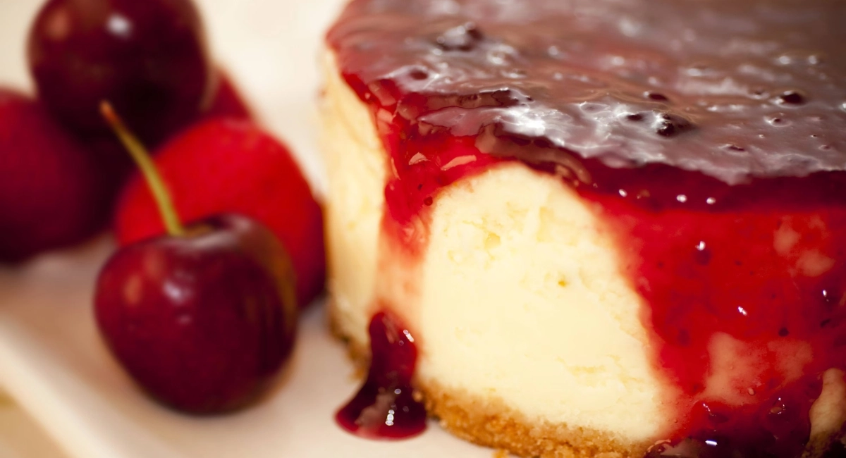 DÉLICE CLASSIQUE AUX CERISES