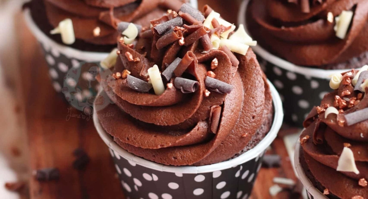 Chocolate Fudge Cupcakes