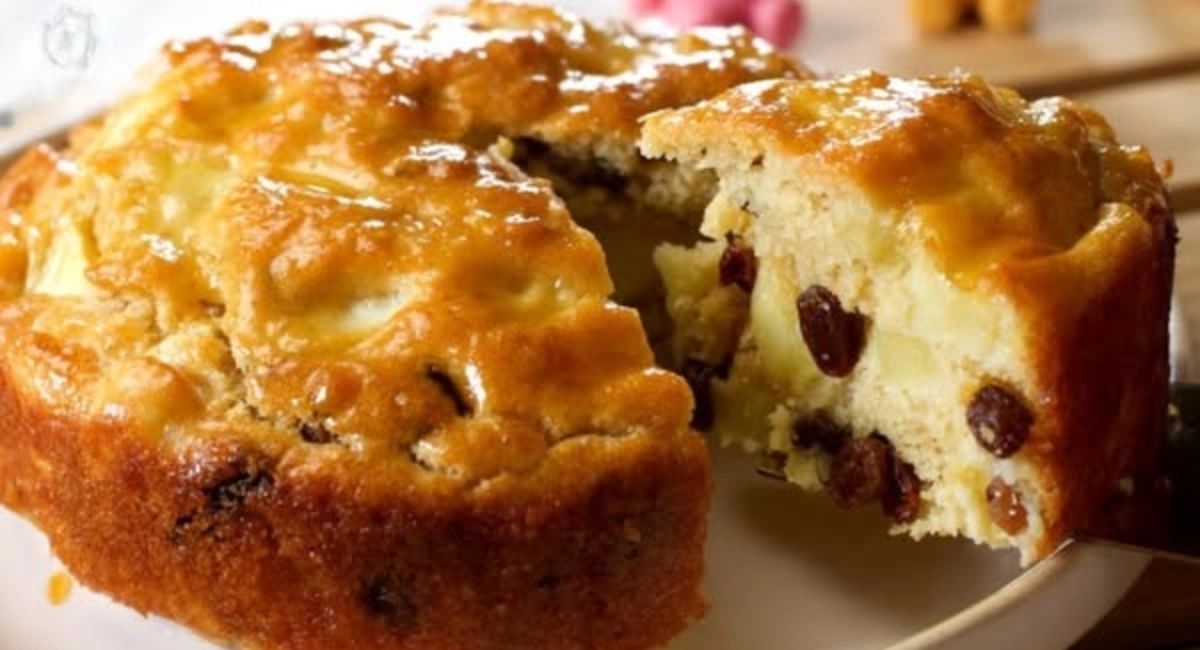 Gâteau facile aux pommes et aux raisins secs