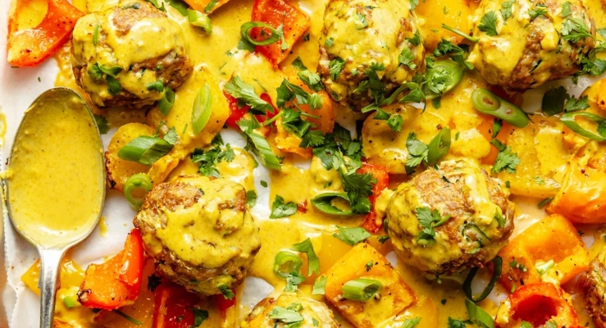 Thai Chicken Zucchini Meatballs in Coconut Curry
